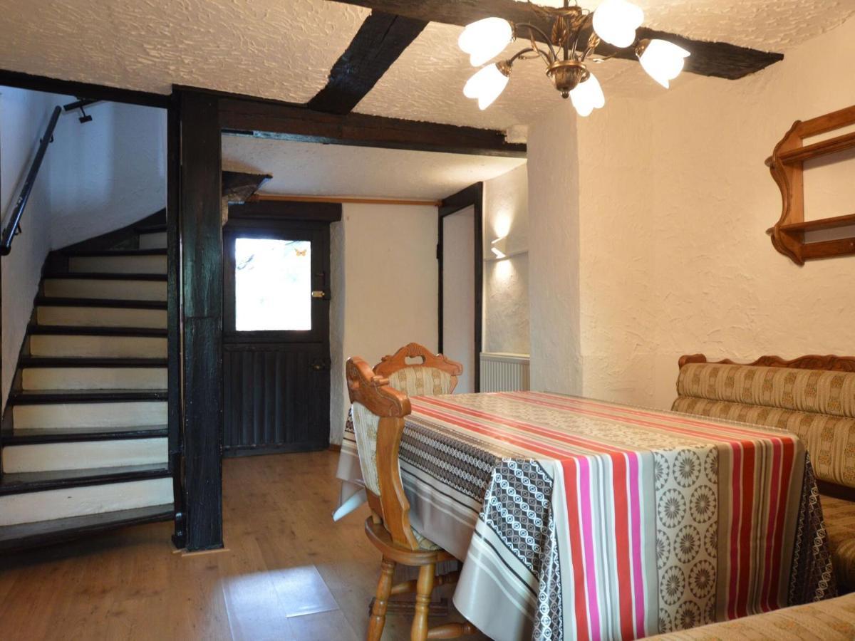Apartment With Garden In A Wooded Setting Auw bei Prum 外观 照片