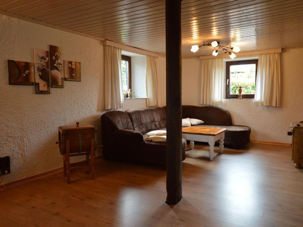 Apartment With Garden In A Wooded Setting Auw bei Prum 外观 照片